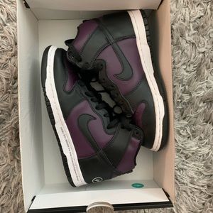 Nike dunk high Fragment purple/black Womens size:7/men’s:5.5
